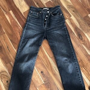 Levi's ribcage ankle Jeans